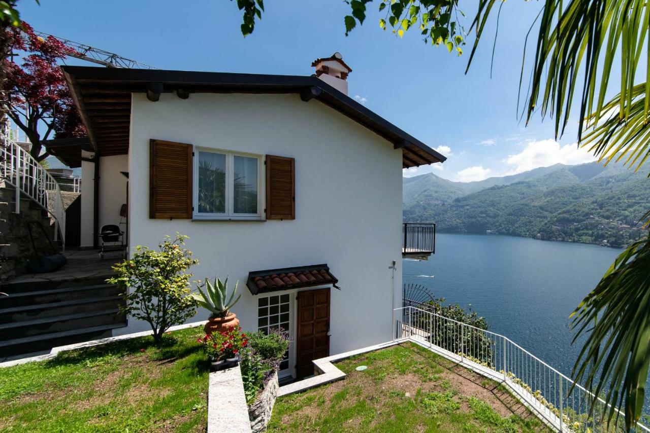 Villa Fantastica Carate Urio Bagian luar foto