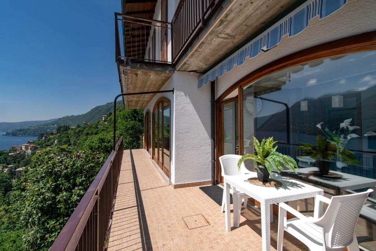 Villa Fantastica Carate Urio Bagian luar foto